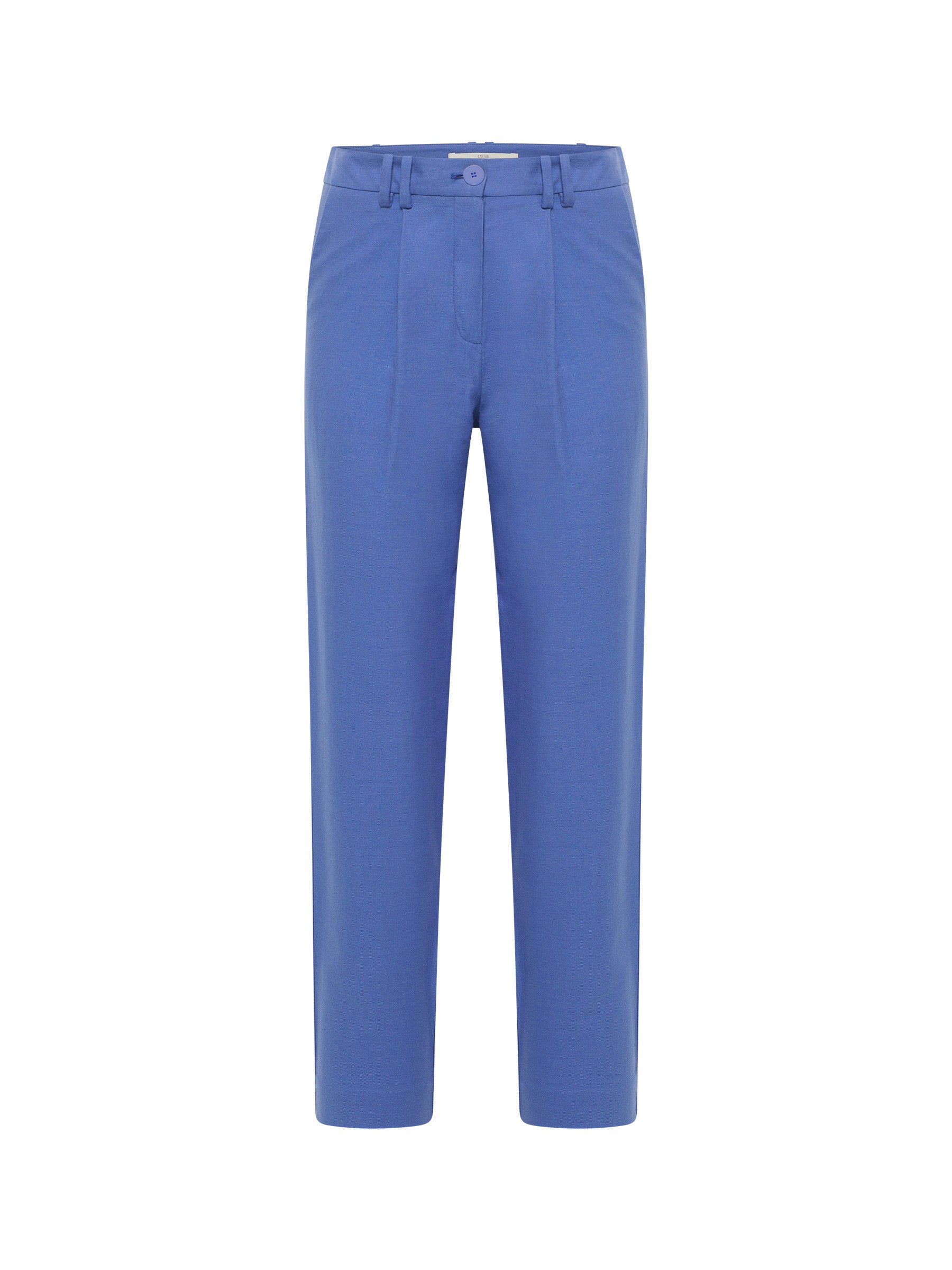 Trousers with pleats