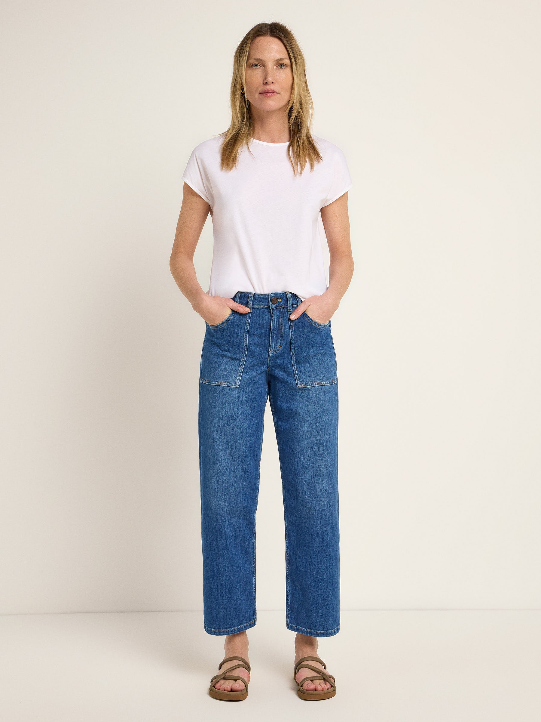 Relaxed jeans with patch pockets (GOTS)